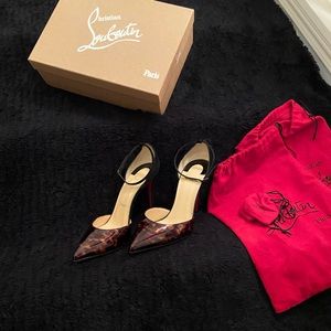 Women’s Christian Louboutin pumps